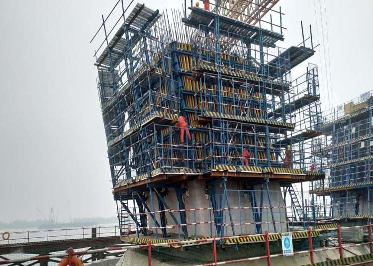 CE High Rise Building Automatic Climbing Formwork System 60*60cm 95*95cm
