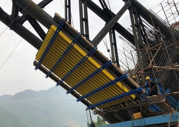 Flexible Large Area Formwork Panels For Bridge Pier Fast Group Equipment